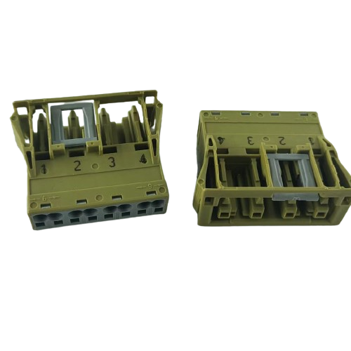 WAGO - Snap-in socket; 4-pole; Cod. B; 4,00 mm²; light green